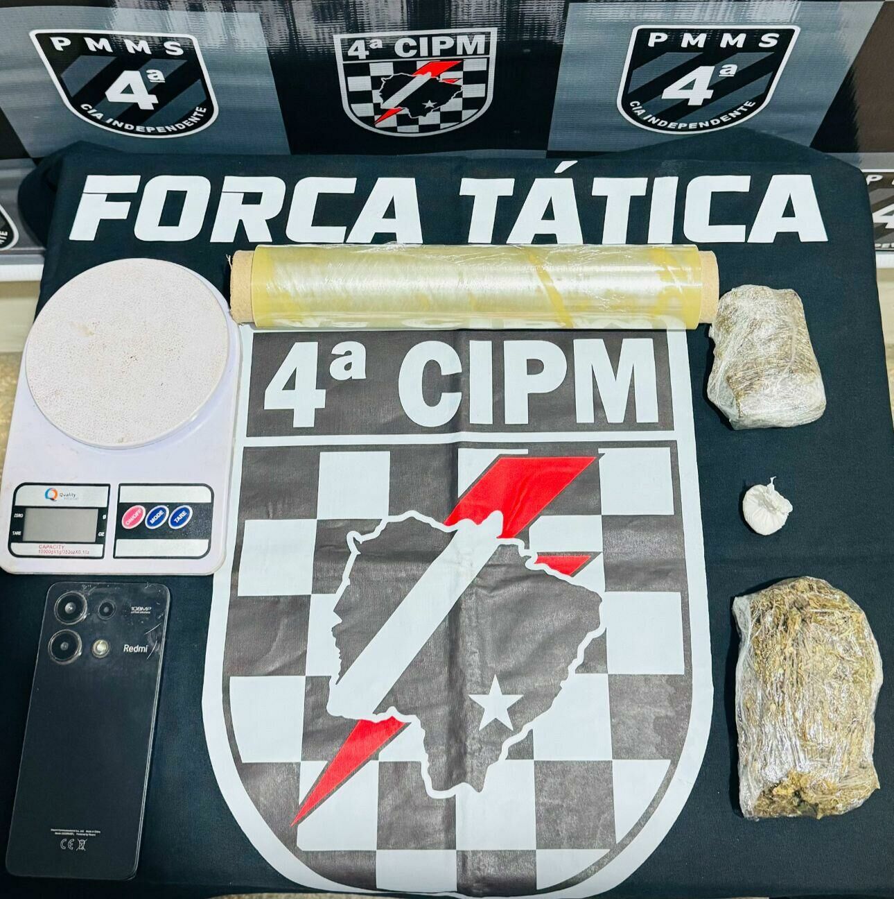 Imagem de compartilhamento para o artigo Denúncia de forte odor de maconha faz com que homem seja abordado e preso por tráfico em Chapadão do Sul da MS Todo dia